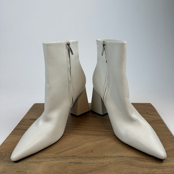 New Womens Marc Fisher LTD Codyy White Leather Flared Heel Ankle Boots Size 11 M - Picture 5 of 10